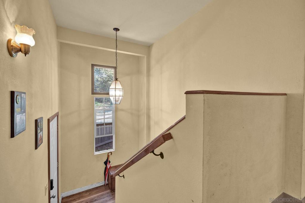 2610 Salton Vista Dr