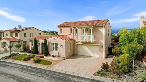 Photo of 7170 Eagle Ridge Drive, Gilroy, CA 95020 (MLS # ML82035716)