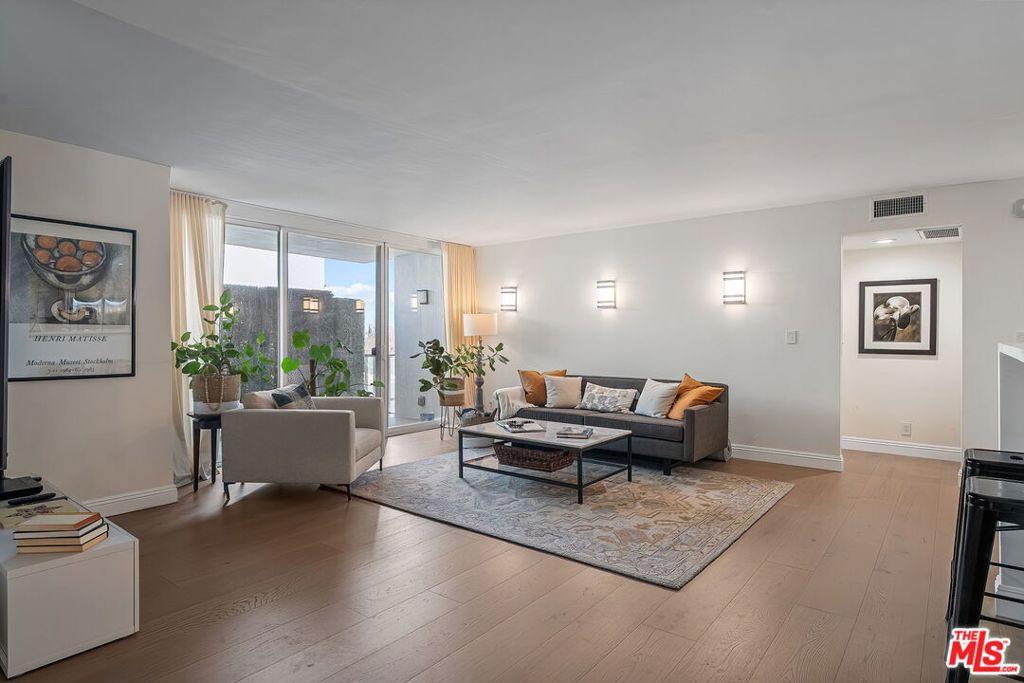 9950 Durant Drive 504