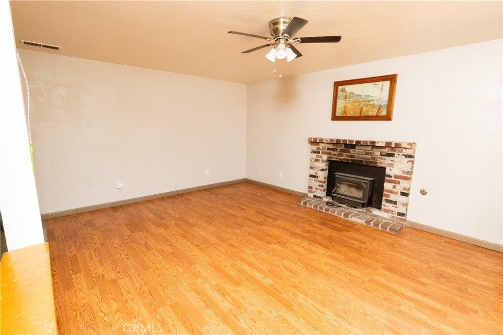 822 E Glenwood