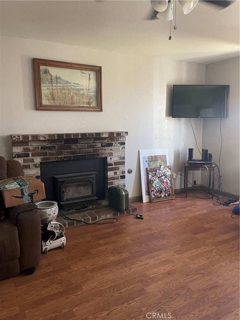 Photo of 822 E Glenwood AVE, Turlock, CA 95380 (MLS # MC26124586)