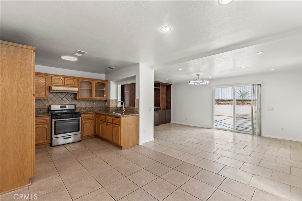 23400 Shady Glen Court