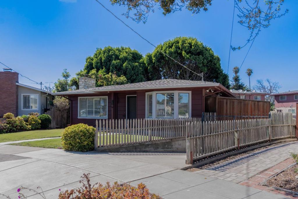 162 Riker Terrace