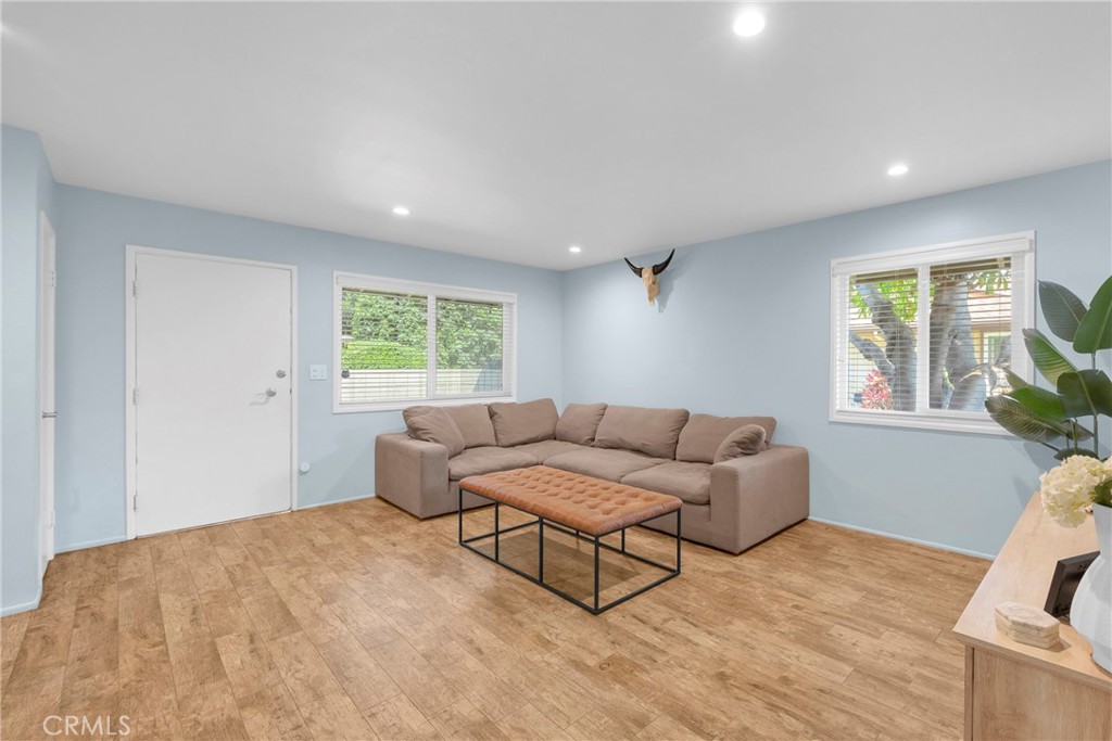 1776 E Commonwealth Avenue 101