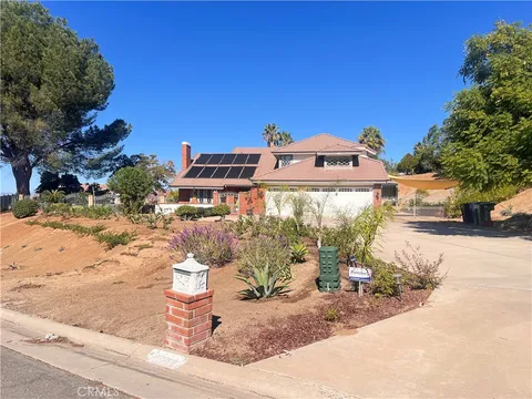 7158 Golden Vale Dr, Riverside, CA 92506 - MLS#: CV25251092