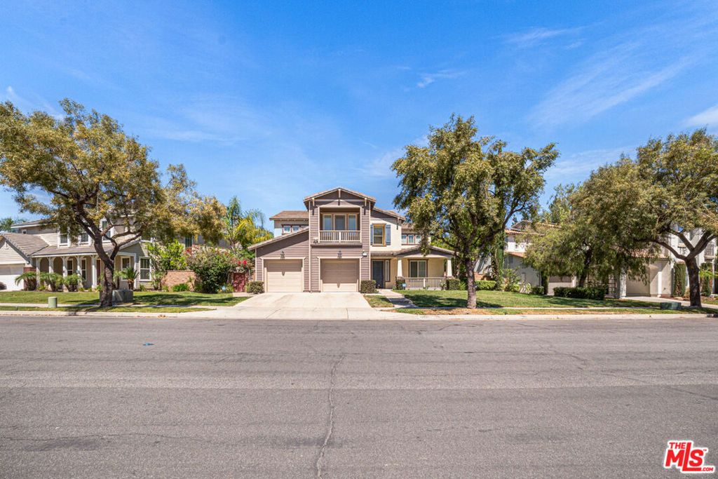 Photo of 25340 Coral Canyon Road, Corona, CA 92883 (MLS # 26722547)