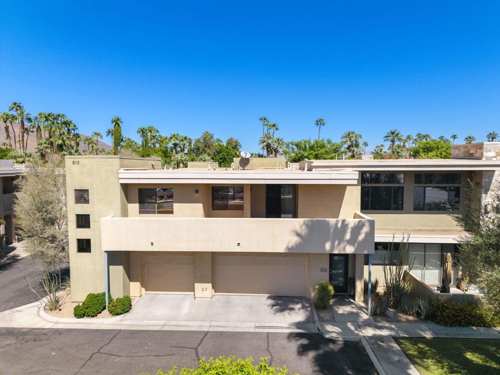 810 E Palm Canyon Drive 205