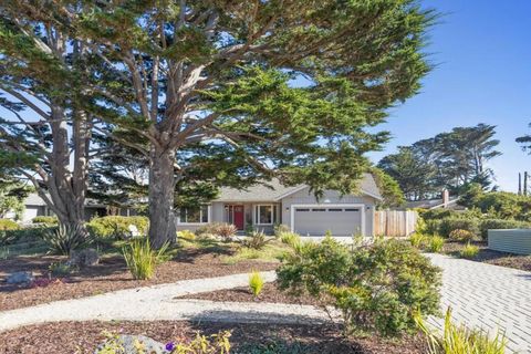 Photo of 141 Arbor Lane, Moss Beach, CA 94038 (MLS # ML82026296) Photo of 141 Arbor Lane, Moss Beach, CA 94038 (MLS # ML82026296)