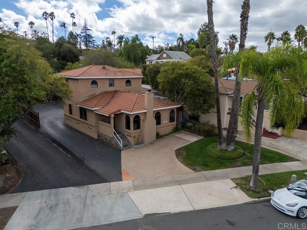 7837 La Mesa Boulevard