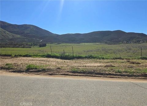 Photo of 0 Sunset, Banning, CA 92220 (MLS # SB26113949)