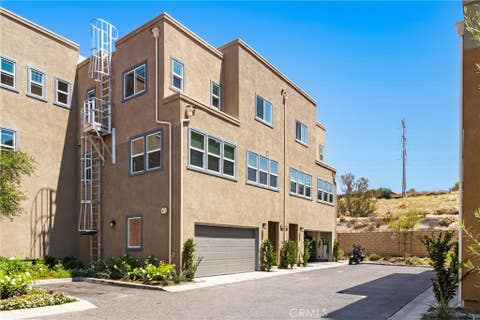 Photo of 12800 N Watt Lane #D, Sylmar, CA 91342 (MLS # SR26165872)