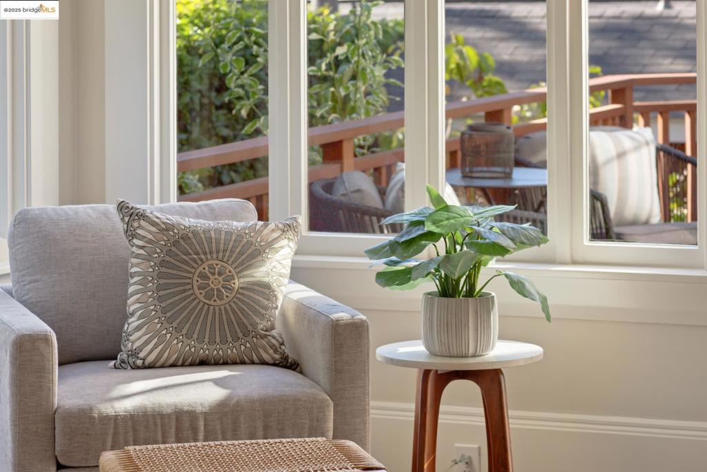 CLARMNT/ELMWOOD - Residential