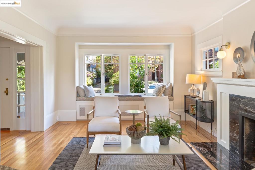 CLARMNT/ELMWOOD - Residential