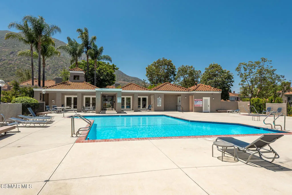Camarillo, California 93012, United States, 2 Bedrooms Bedrooms, ,3 BathroomsBathrooms,Residential,Active,167133