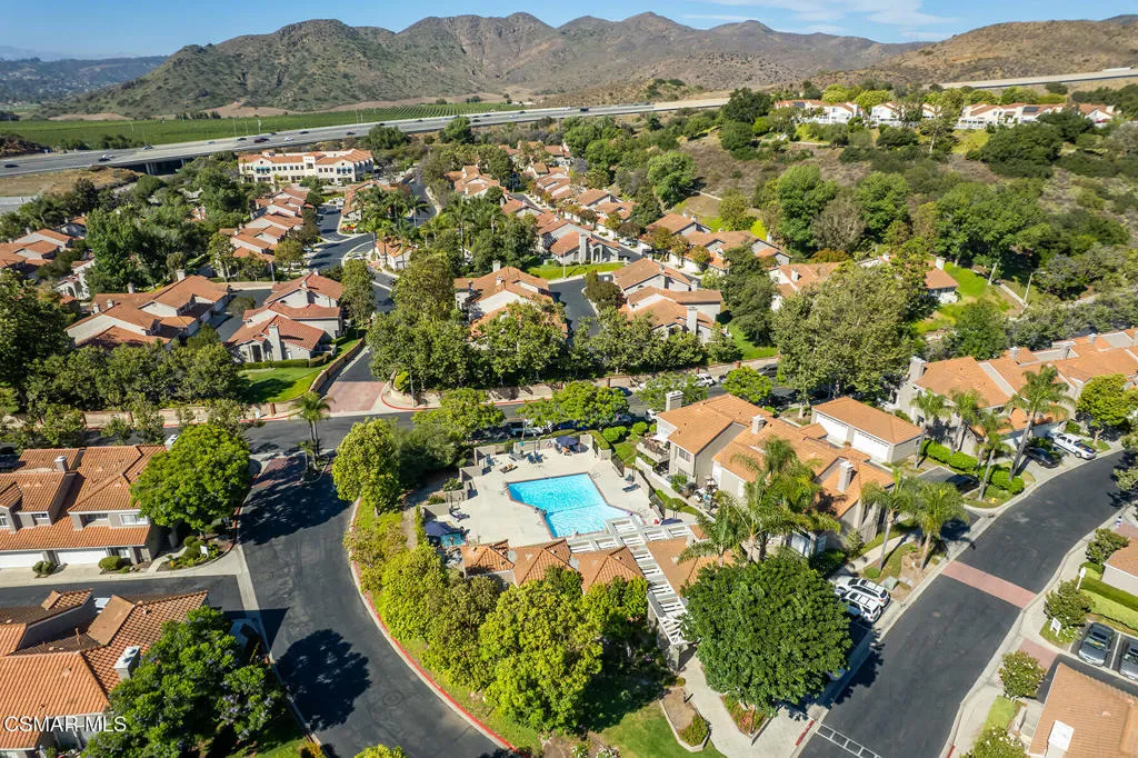 Camarillo, California 93012, United States, 2 Bedrooms Bedrooms, ,3 BathroomsBathrooms,Residential,Active,167133