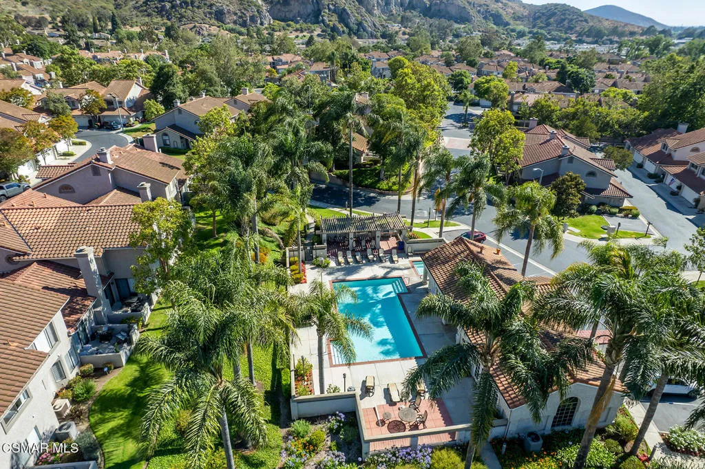 Camarillo, California 93012, United States, 2 Bedrooms Bedrooms, ,3 BathroomsBathrooms,Residential,Active,167133