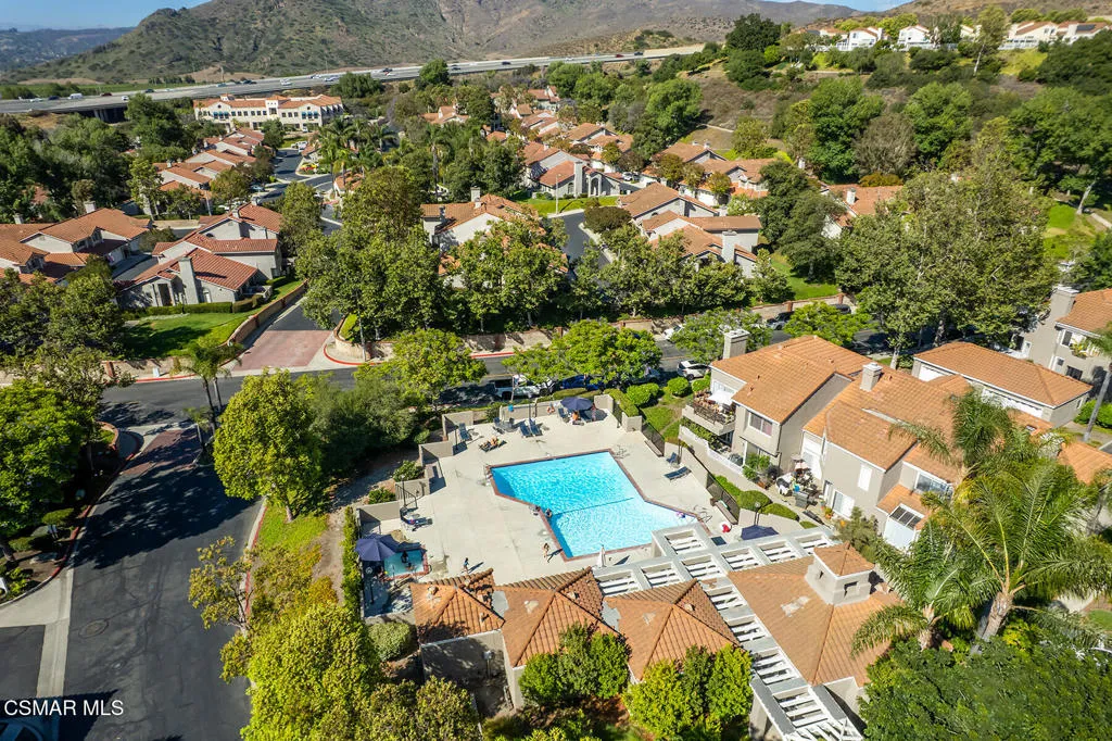 Camarillo, California 93012, United States, 2 Bedrooms Bedrooms, ,3 BathroomsBathrooms,Residential,Active,167133