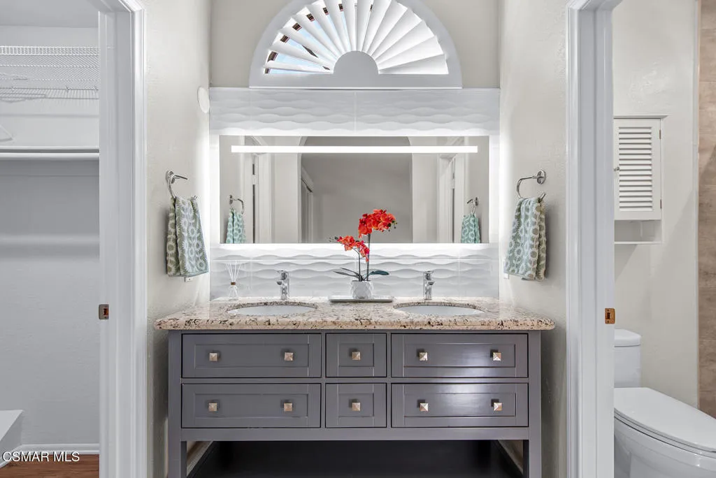 Camarillo, California 93012, United States, 2 Bedrooms Bedrooms, ,3 BathroomsBathrooms,Residential,Active,167133