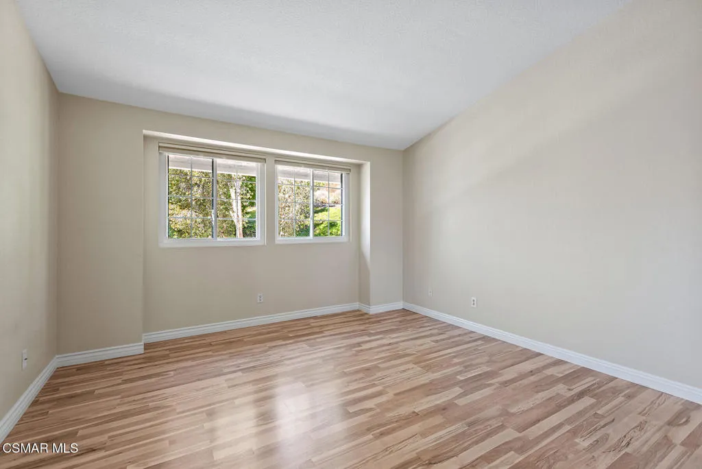 Camarillo, California 93012, United States, 2 Bedrooms Bedrooms, ,3 BathroomsBathrooms,Residential,Active,167133