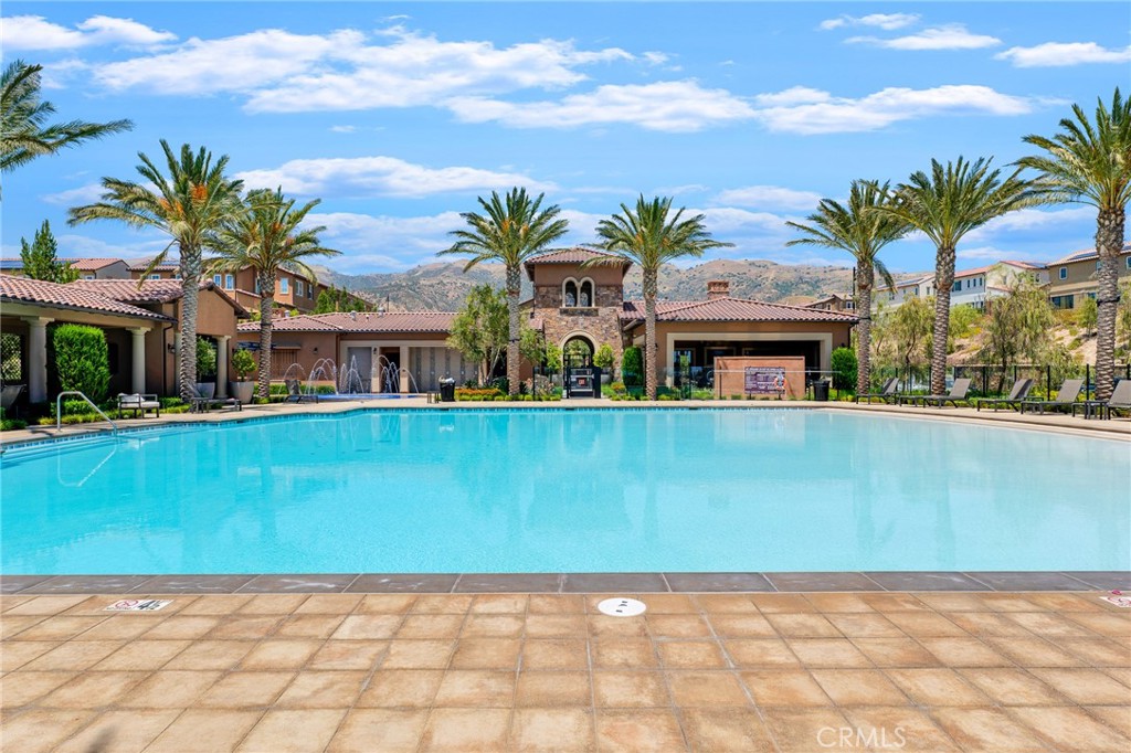 20717 Pine Cone Circle