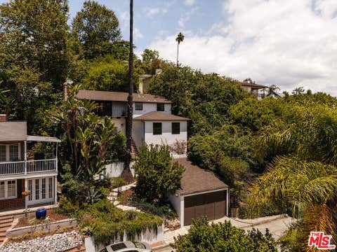 Photo of 2151 Kenilworth Avenue, Los Angeles, CA 90039 (MLS # 26842761)