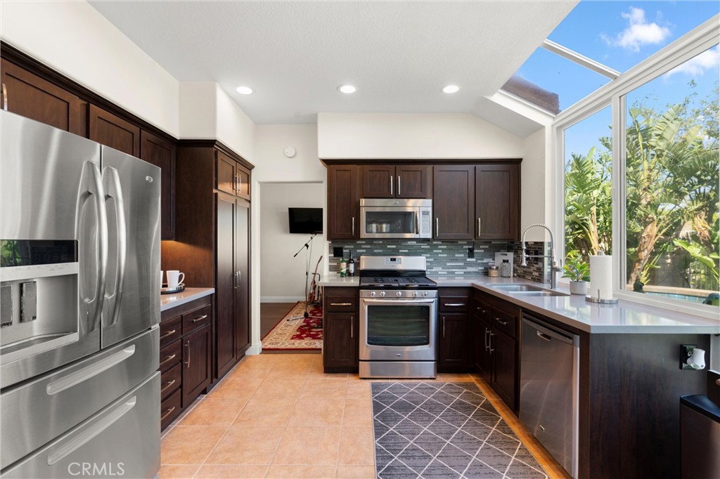567 S Eveningsong Lane