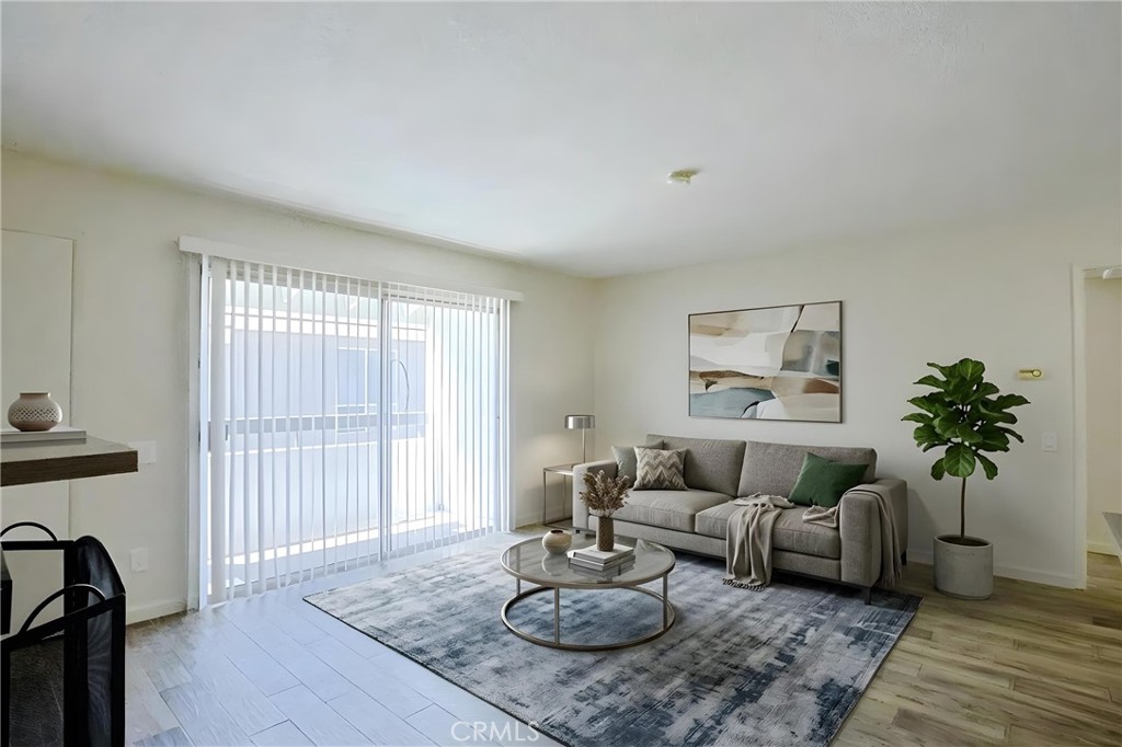 2839 S Fairview St F