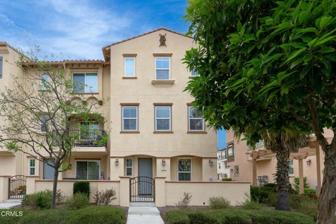 Photo of 174 Prairie Street, Camarillo, CA 93010 (MLS # V1-36876)
