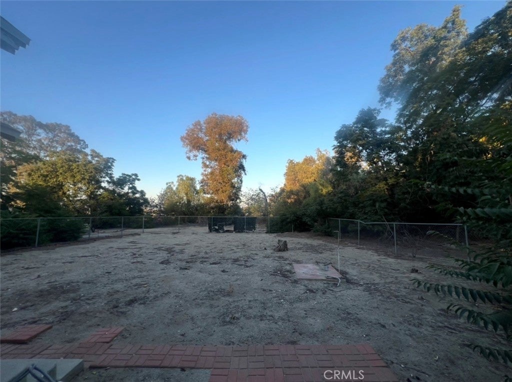 11139 Laurel
