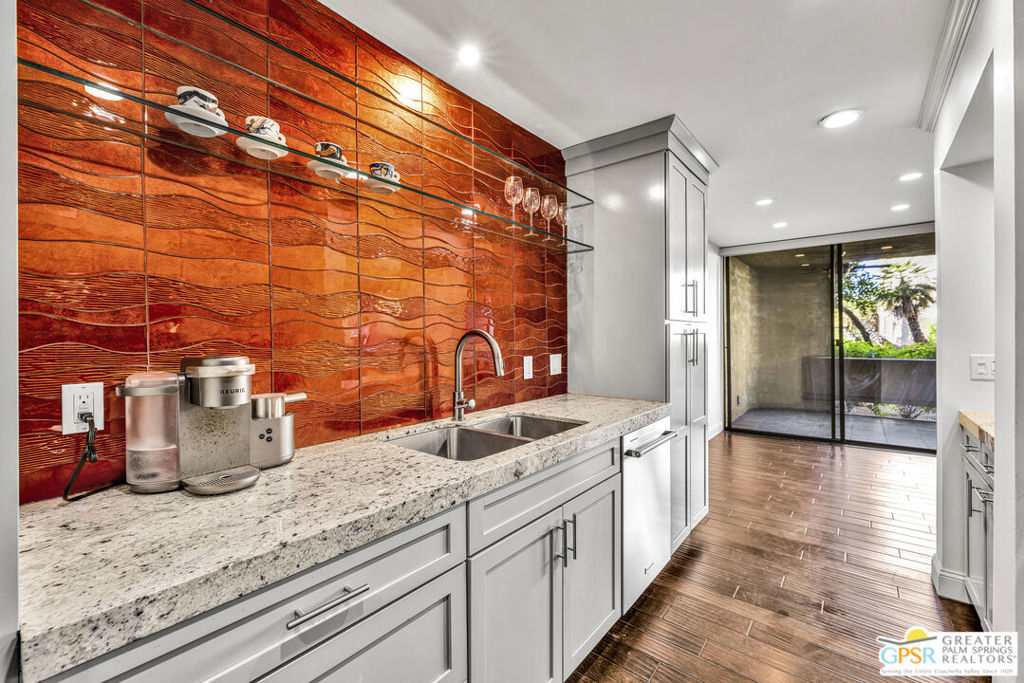 Diplomat - Residential