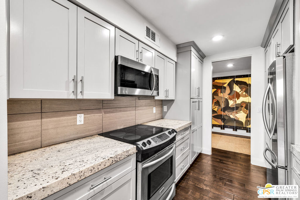 Diplomat - Residential