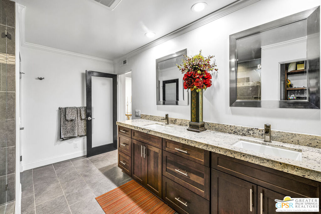 Diplomat - Residential