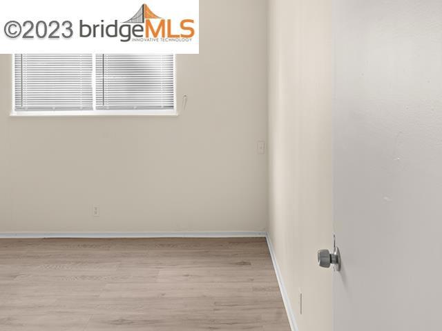 EASTOALAND - Residential Lease