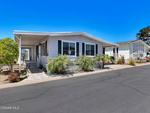 Photo of 92 Poinsettia Gardens Drive, Ventura, CA 93004 (MLS # 226002840)