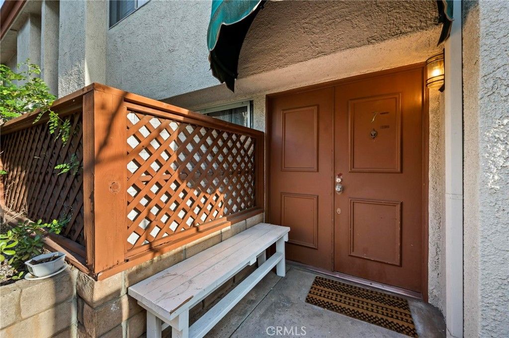 Photo of 5115 Kester AVE #7, Sherman Oaks, CA 91403 (MLS # SR26097232)