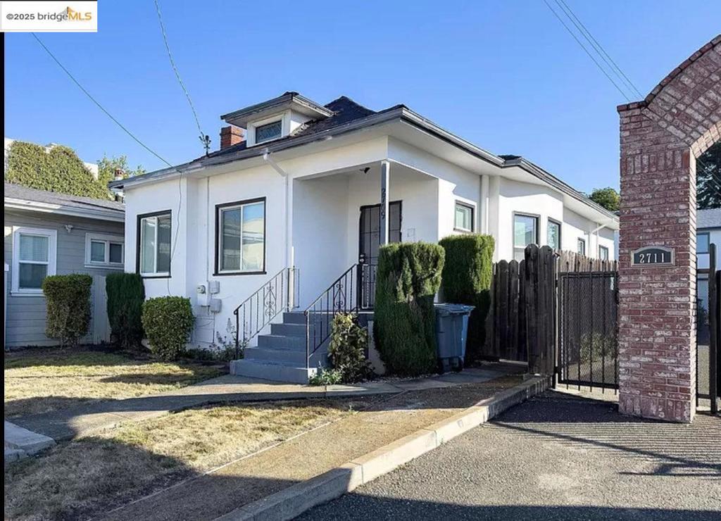 BERKELEY BOWL - Residential