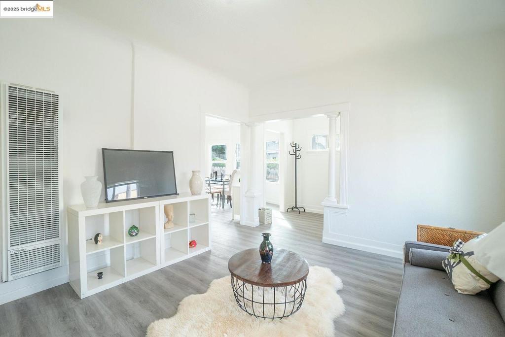 BERKELEY BOWL - Residential