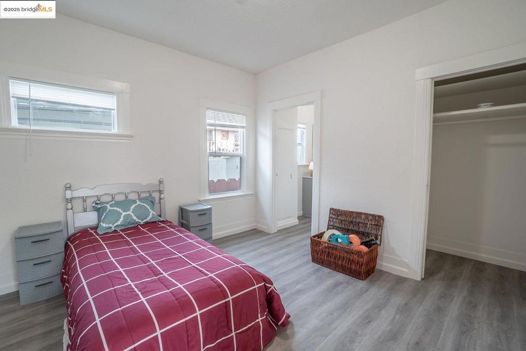 BERKELEY BOWL - Residential