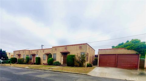 Photo of 3420 W 78th St, Hyde Park, CA 90043 (MLS # PV25242385) Photo of 3420 W 78th St, Hyde Park, CA 90043 (MLS # PV25242385)