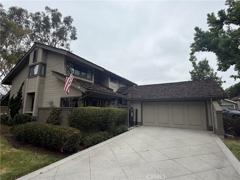 Photo of 49 Pinewood, Irvine, CA 92604 (MLS # NP26136109)