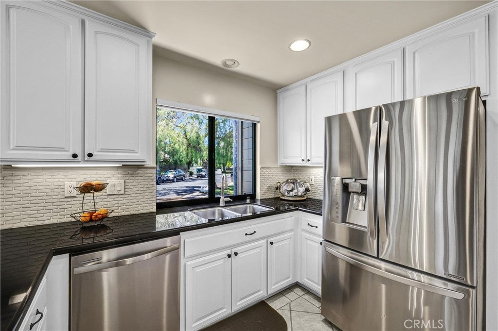 49 Pinewood, Irvine CA 92604 - Photo 14