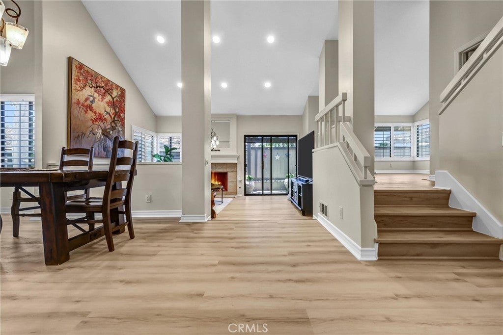 49 Pinewood, Irvine CA 92604