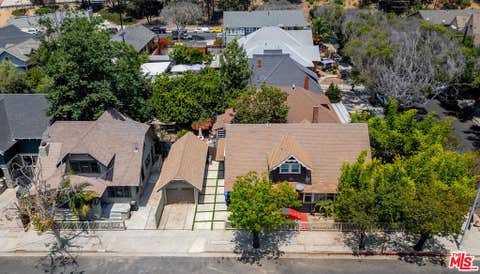 Photo of 2223 Raymond Avenue, Los Angeles, CA 90007 (MLS # 26873895)