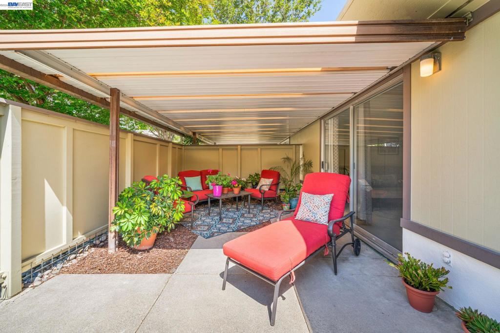 1101 Fairlawn Ct 4