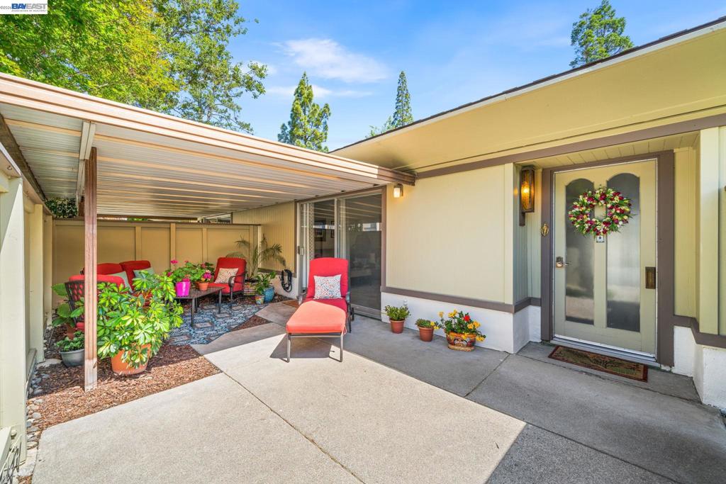 1101 Fairlawn Ct 4