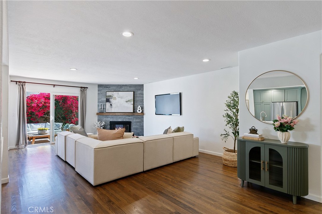 2627 W 226th Street