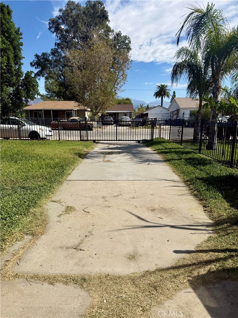 1060 Myrtle Drive