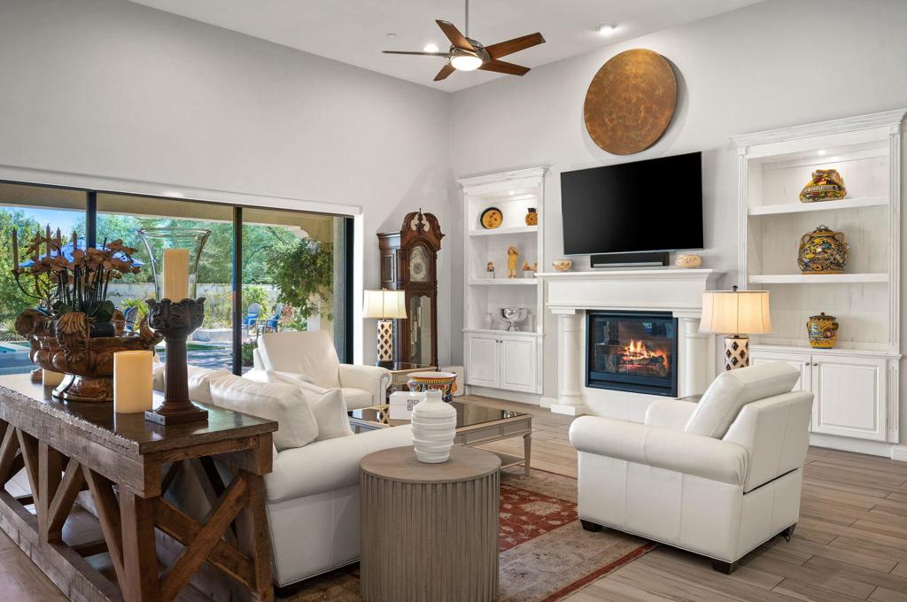 Escala - Residential