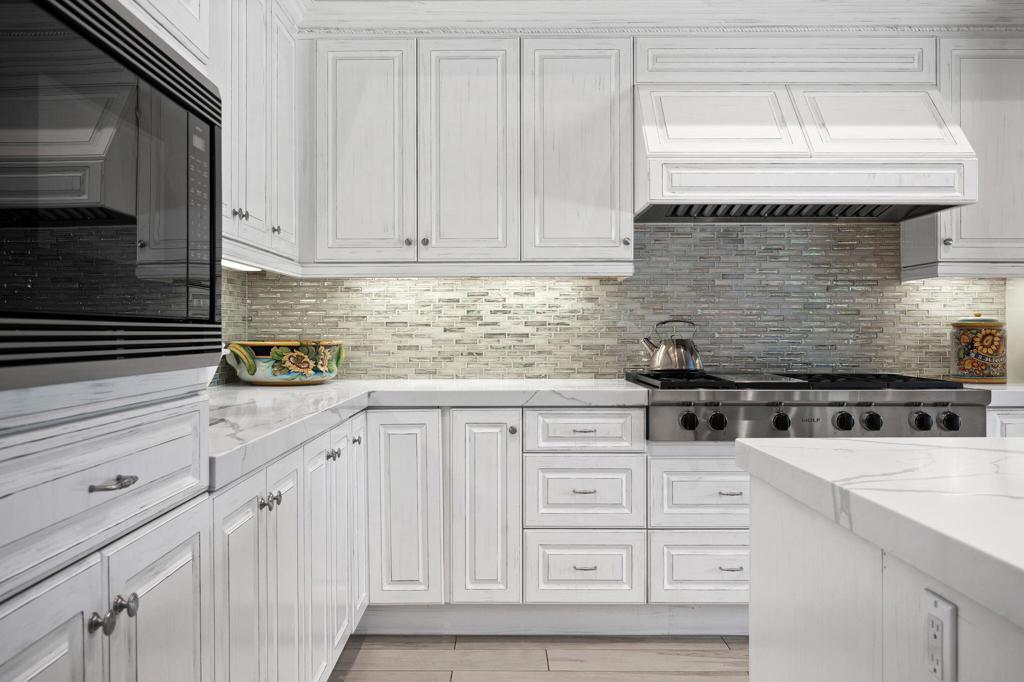 Escala - Residential