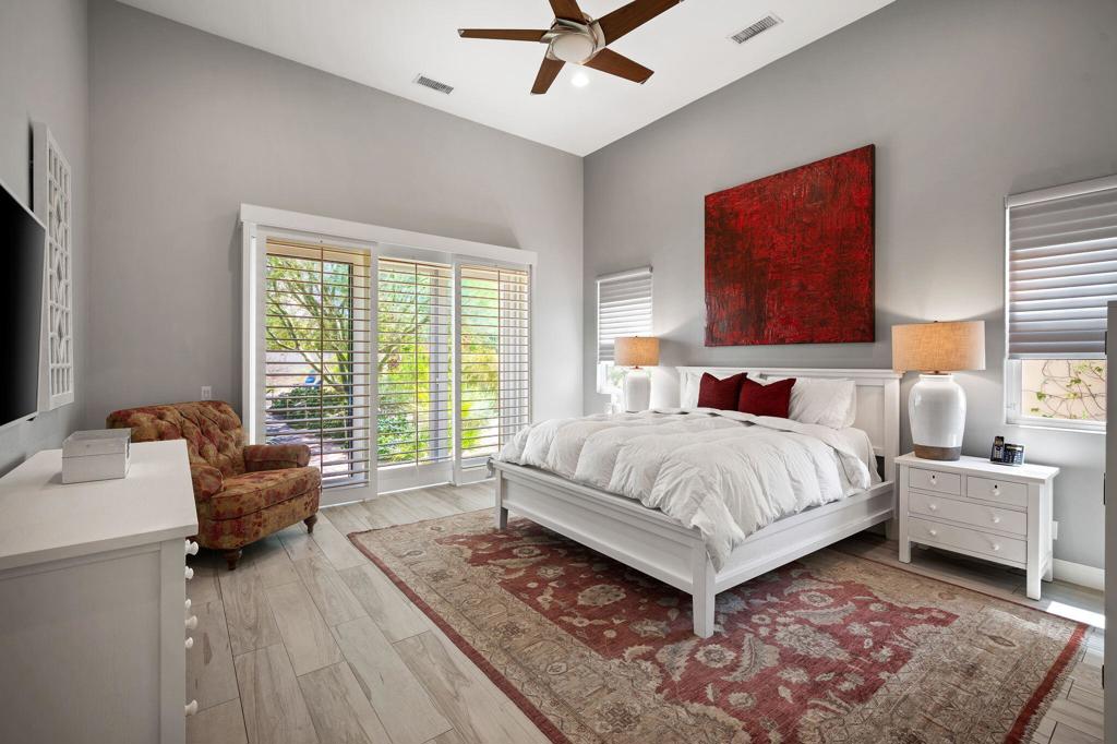 Escala - Residential